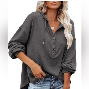 NWT LuckyMore Grey Long Sleeve Hoodie V Neck Button Pullover Tunic Top, Size M